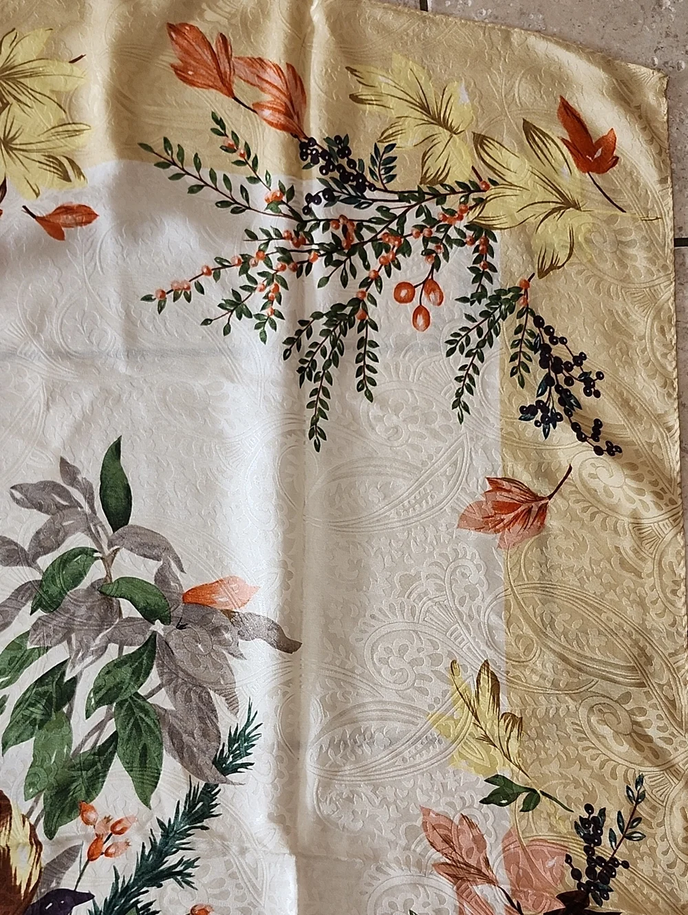 Anne Klein Bouquet In Vase Design Silk Square Scarf